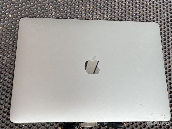 Дисплей от macbook pro