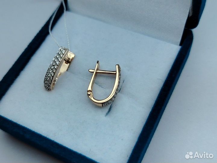 Серьги с камнями золотые