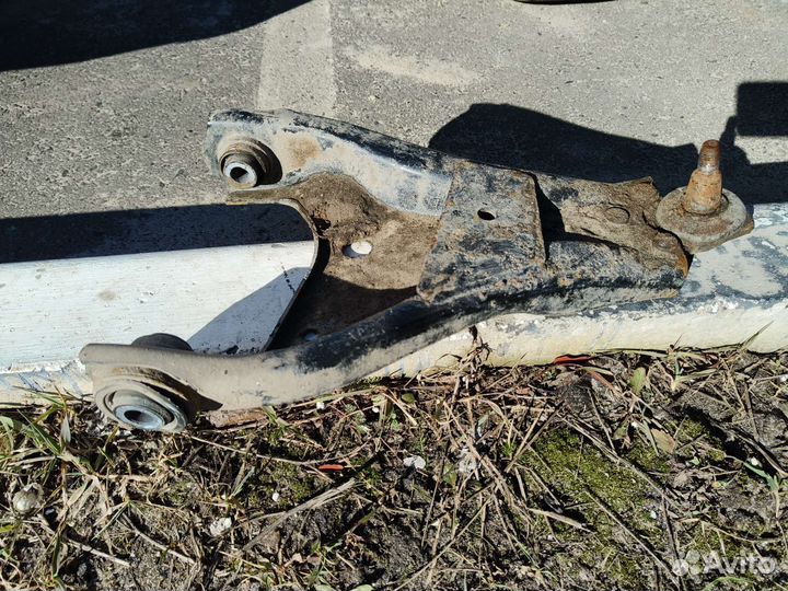 Рычаги рено дастер 4x4 бу