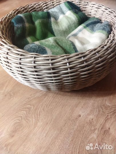 Лежанка для животных из ротанга