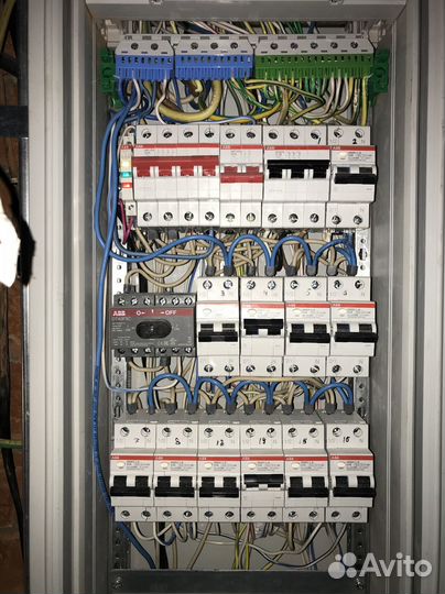 Услуги электрика и электромонтаж