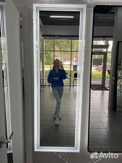 Зеркало с подсветкой ростовое