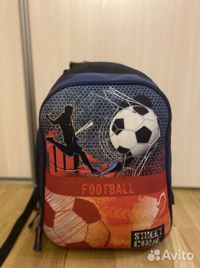 Школьный рюкзак