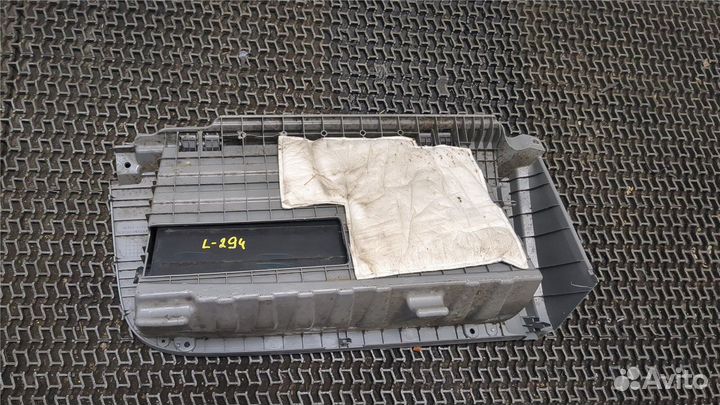 Бардачок Toyota Sienna 3, 2013