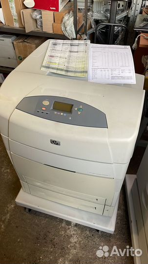 Принтер цветной HP Color LaserJet 5550dtn A3