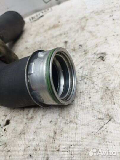 Патрубок интеркулера Jeep Grand Cherokee (WK)