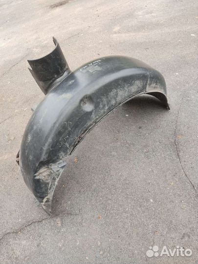 Подкрылок задний правый bmw 5 e39