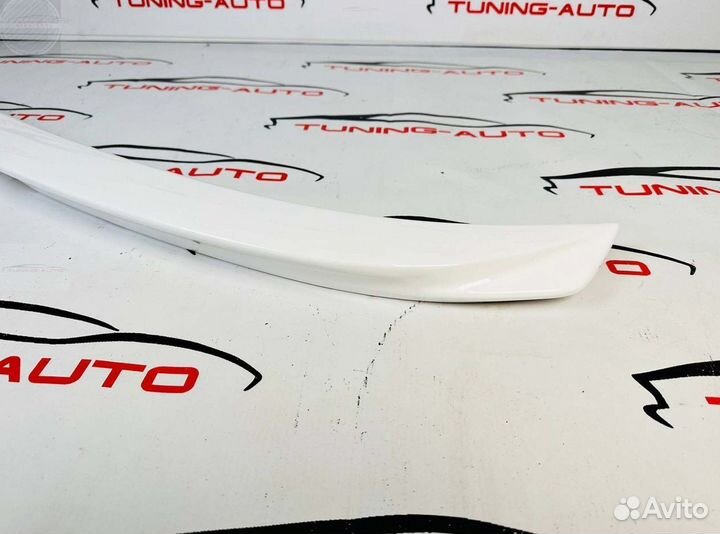 Спойлер на багажник Lexus IS250