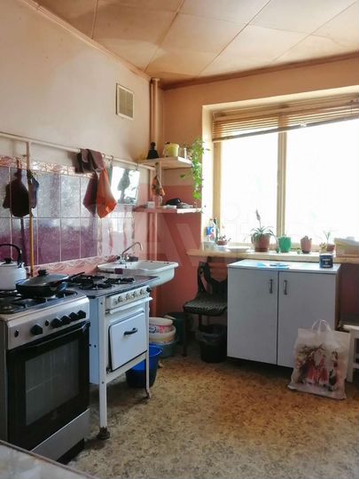 Комната 14 м² в 6-к., 3/4 эт.