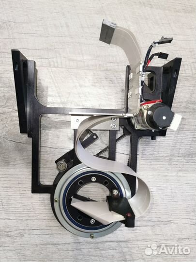 Pivot Assembly for IBM TS 3500 (23R3546 23R3547)