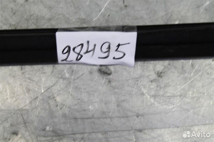 Уплотнитель стекла двери задней левой Ford Focus