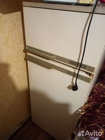 Холодильник бу