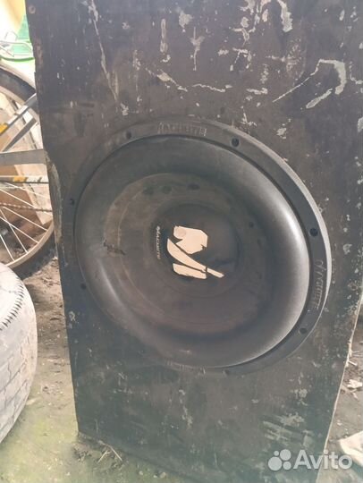 Сабвуфер мачете 12