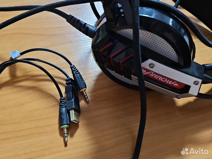 Игровые наушники с микрофоном arrow