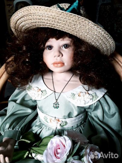 Кукла виниловая коллекционная