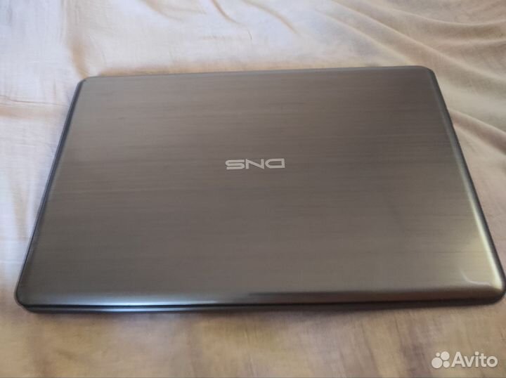 DNS mt50in1/Core i3/GT 630m/RAM 4 gb/Windows 8