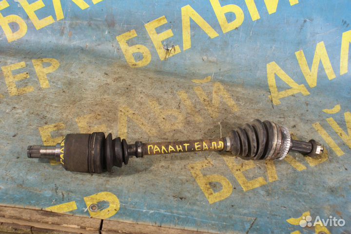 Передняя левая полуось Mitsubishi Galant EA
