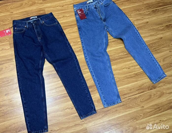 Джинсы Levis 630 бананы