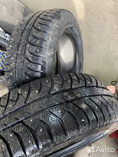 Bridgestone Ice Cruiser 7000 205/55 R16 91T