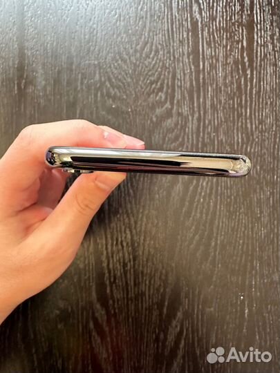 iPhone X, 256 ГБ