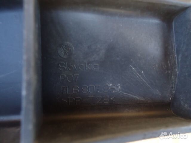 Кронштейн заднего бампера Volkswagen Touareg 7L6