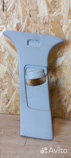 Обшивка стойки центральная левая Ford Kuga 1