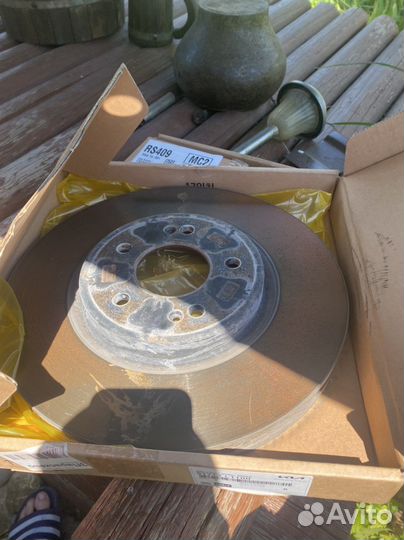 Тормозные диски kia к 5 2.5 передние б/у оригинал