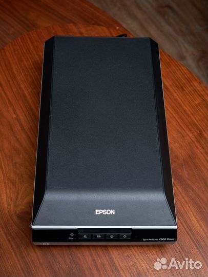 Epson Perfection V600 Photo - сканер планшетный