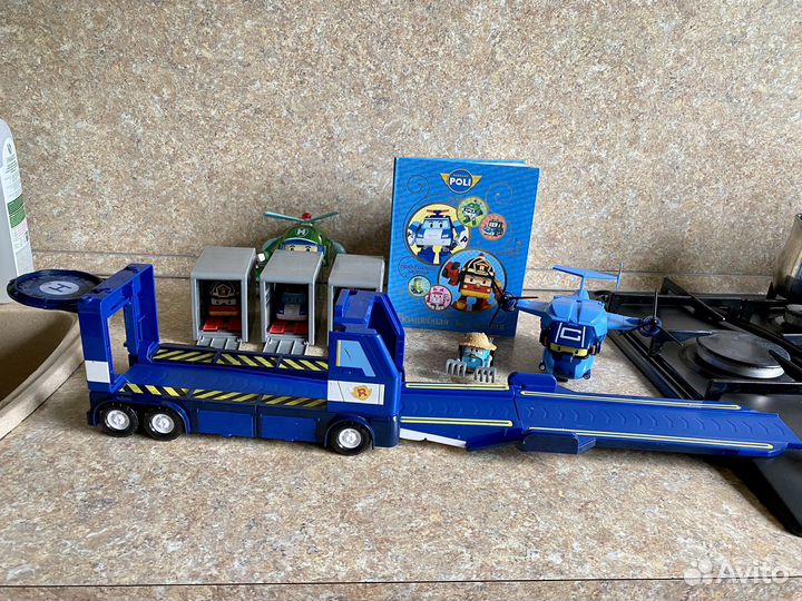 Робокар полли