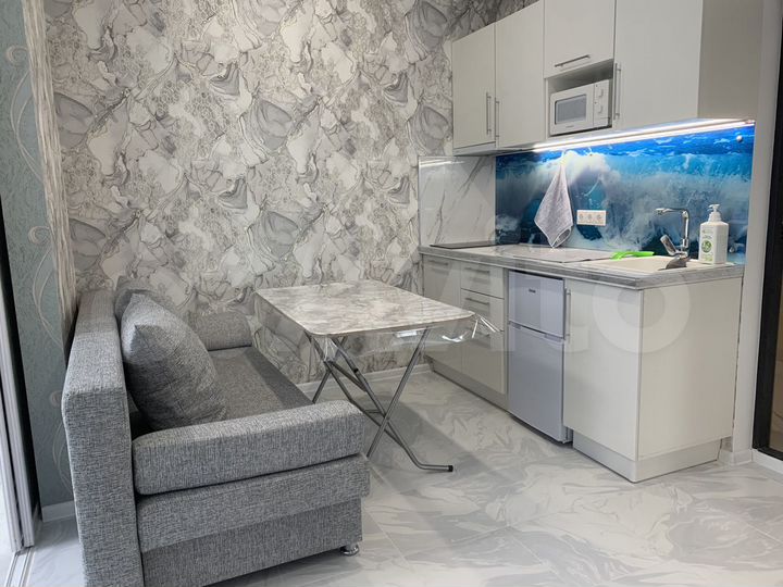 2-к. квартира, 38 м², 1/12 эт.