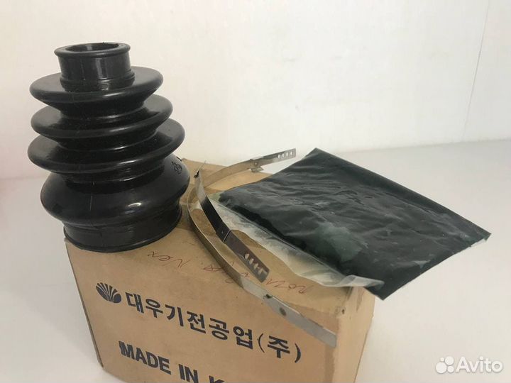 Пыльник внутренней гранаты Шевроле Лачетти