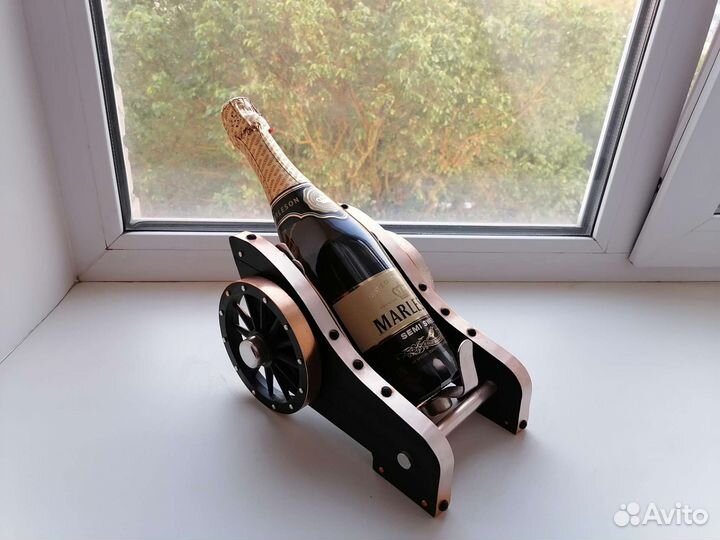 Подставка для бутылки шампанского