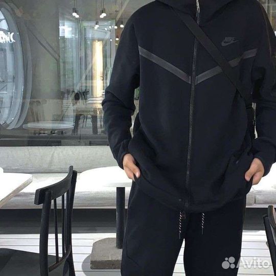 Зипка nike tech fleece