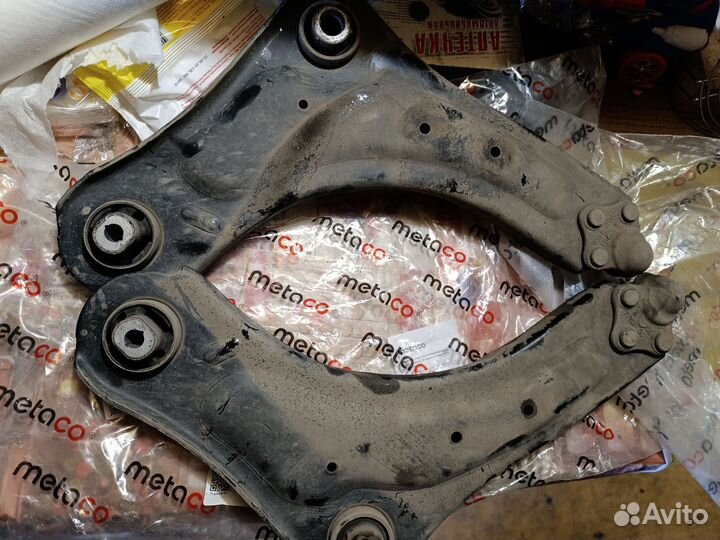 Рычаг передней подвески Рено-Флюенс