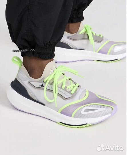 Кроссовки коллекция 2024 года