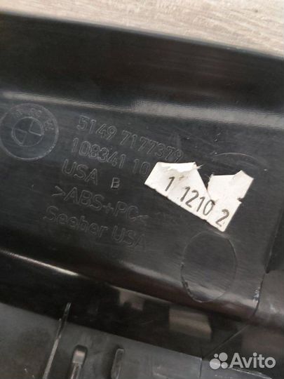 Накладка крышки багажника Bmw X5 4.8I E70 N62N