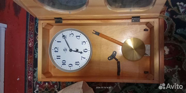 Часы настенные