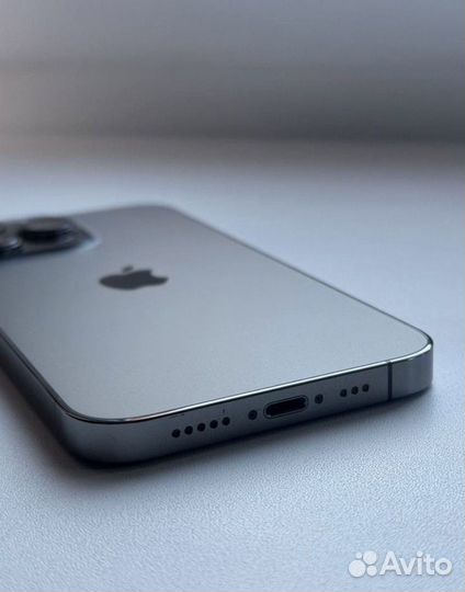 iPhone 13 Pro, 256 ГБ
