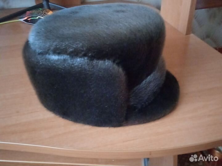 Зимняя мужская шапка из меха морского котика