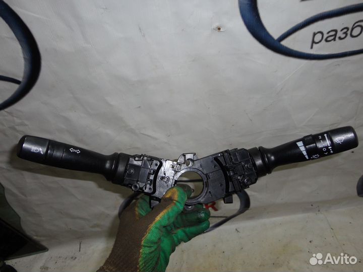 Подрулевой переключатель левый Hyundai i40