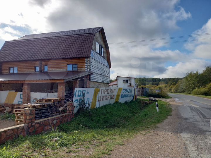 Придорожный комплекс - кафе, гостиница, баня