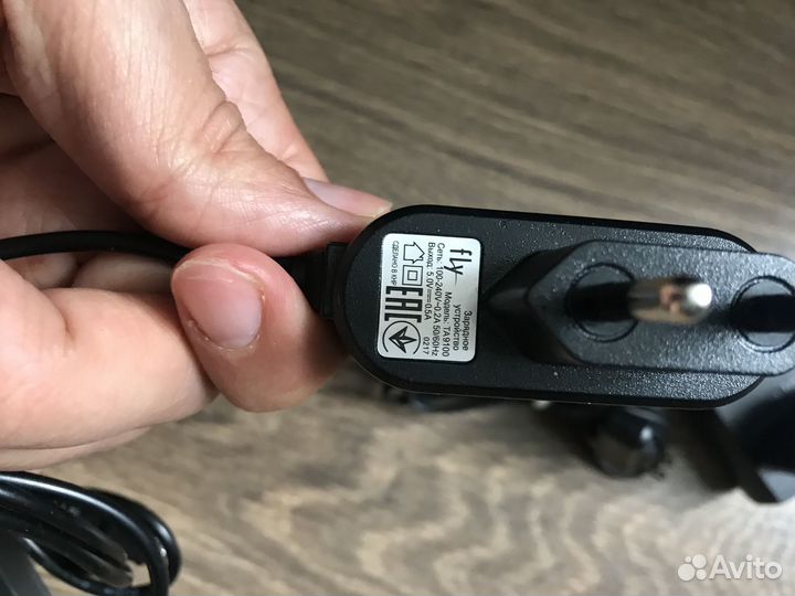 Зарядные устройства, зарядники, блоки питания