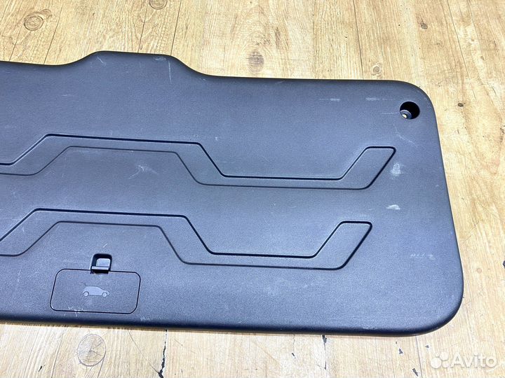 Обшивка крышки багажника Kia Soul 2008-2011г
