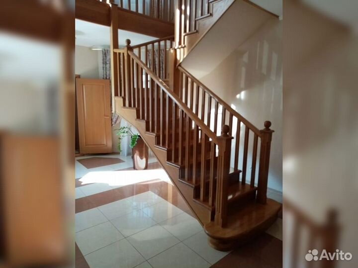 Ступени для лестниц и другие комплектующие