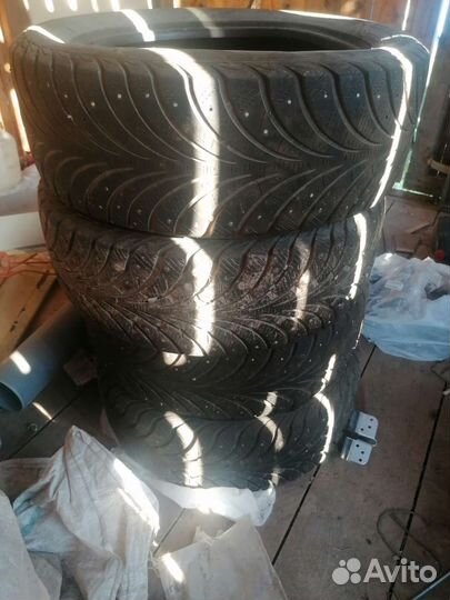 Sava Eskimo Stud 205/55 R16