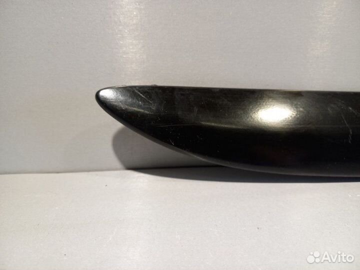 Молдинг на дверь задний правый Mitsubishi Pajero