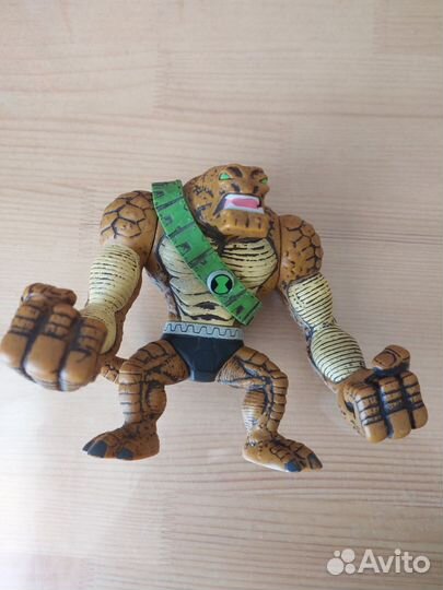 Фигурки бен 10