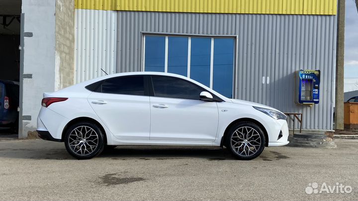 Литые диски на LADA, KIA Vossen HF-2 R17 4x100