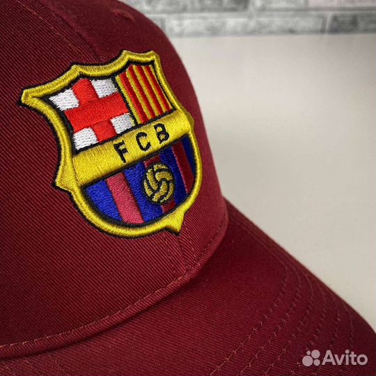 Бейсболка Barcelona Стильная