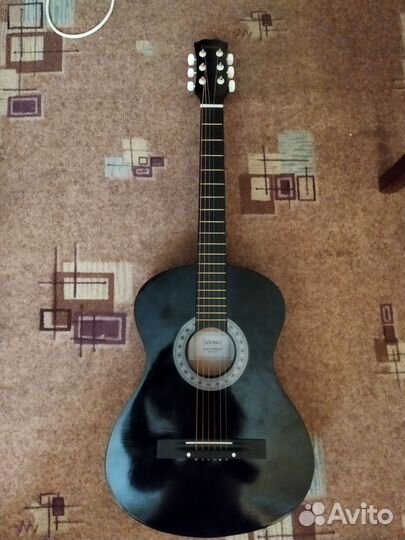 Гитара 6 струнная